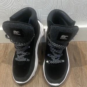Sorel Black and White Winter Boots